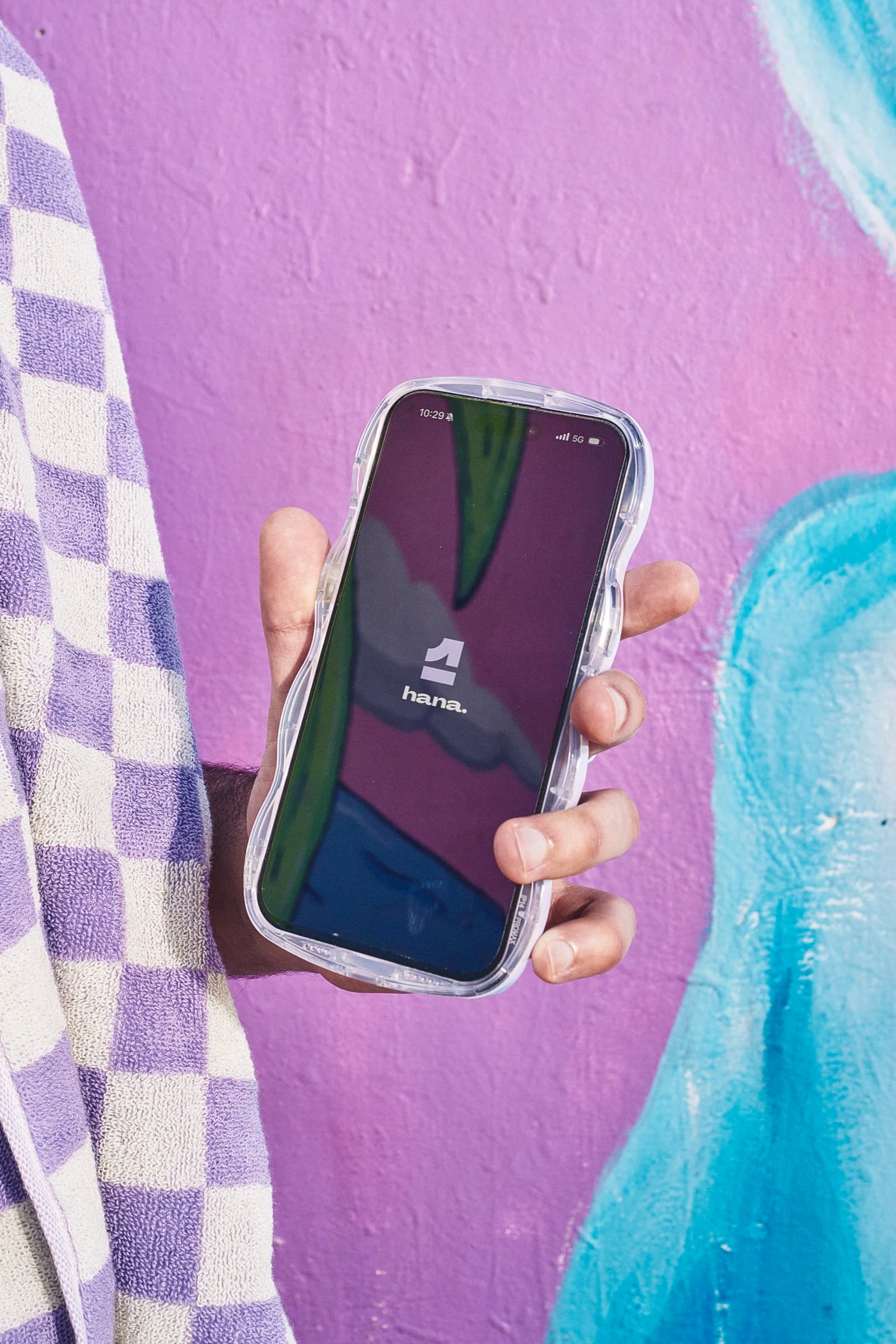 HANA Wallet Mastercard launch production photo 4 by Molotov Creative